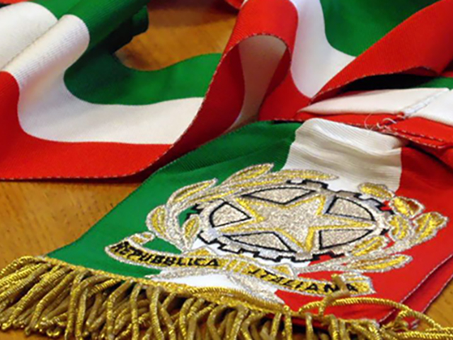 Avviso chiusura uffci comunali Avviso chiusura uffci comunali